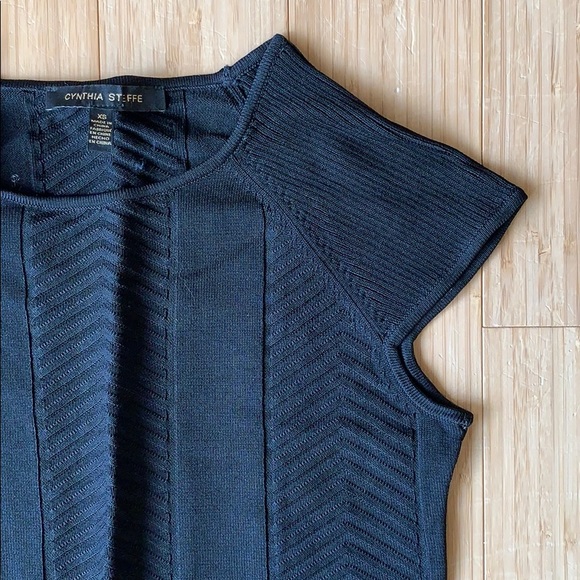 LIKE NEW! Cynthia Steffe form fitting black dress - Picture 2 of 3